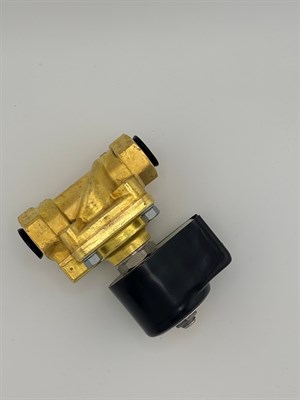 3/8in BSP Lucifer Solenoid Valve. REF E321H23 4270 481044 to suit 230V Control